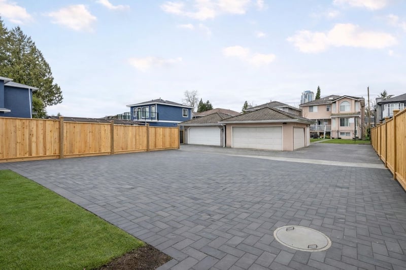 Luxury estate at 7353 12th Avenue, Burnaby, BC — photo 18