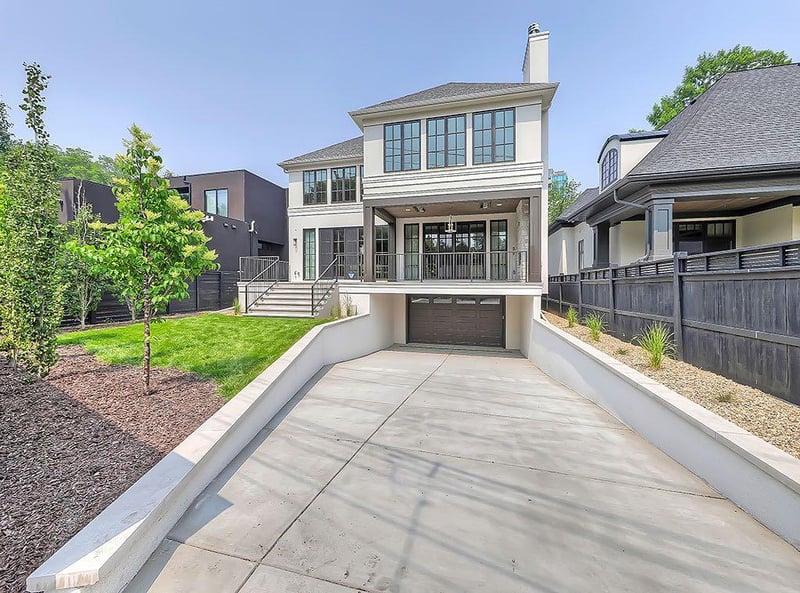 Luxury estate at 109 Roxboro Road Southwest, Calgary, AB — photo 2
