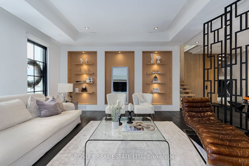 Luxury estate at 47 De Vere Gardens, North York, ON — photo 3