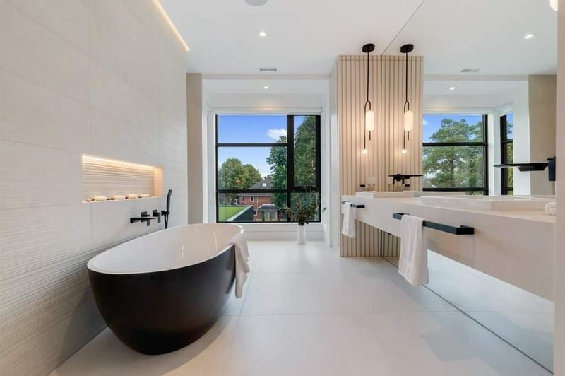 Luxury estate at 77 Risebrough Ave, Toronto — photo 9