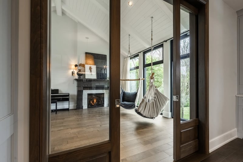 Luxury estate at 688 Rue de la Futaie, Boucherville, QC — photo 11