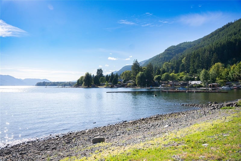 Luxury estate at 8394 Sa Seen Os Road, Youbou, BC — photo 20