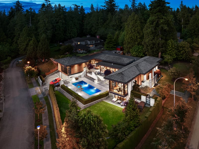 Luxury estate at 13677 32 Avenue, Surrey, BC — photo 5