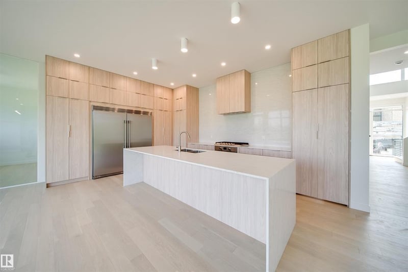 Luxury estate at 6090 Crawford Dr SW, Edmonton, AB — photo 5