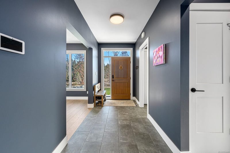 Luxury estate at 5180 Willis Way, Courtenay, BC — photo 9
