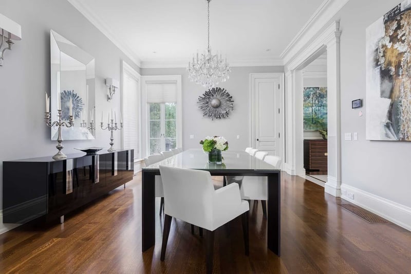 Luxury estate at 2 Montclair Avenue, Toronto — photo 5