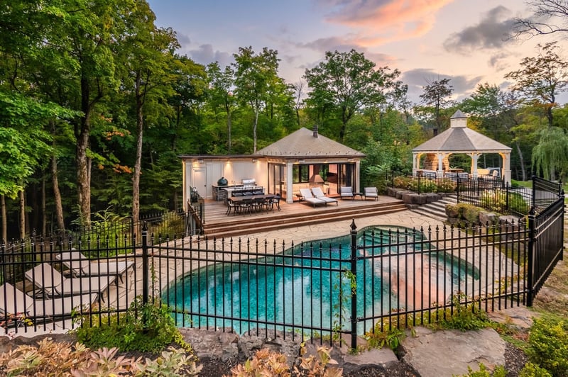 Luxury estate at 1093 Rue Béique, Mont-Saint-Hilaire, QC — photo 72