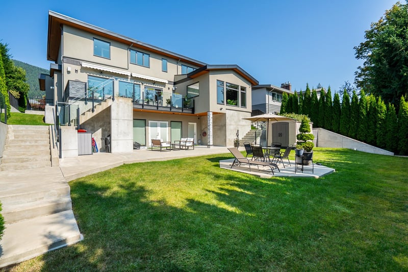 Luxury estate at 4399 Highland Boulevard, North Vancouver, BC — photo 2