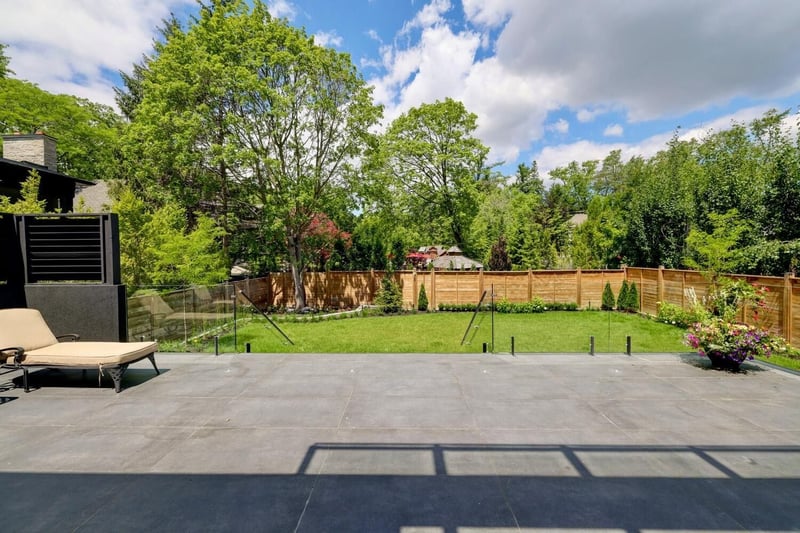 Luxury estate at 533 Carson Lane, Oakville, ON — photo 46