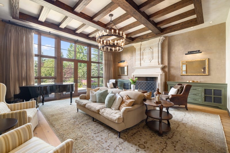 Luxury estate at 209 Pinnacle Ridge Place, Calgary, AB — photo 10