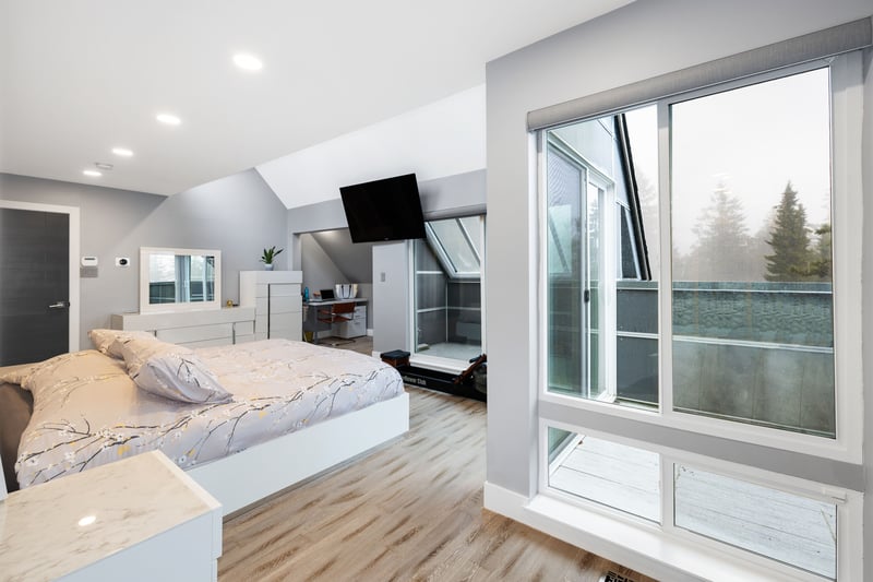 Luxury estate at 3722 Southridge Place, West Vancouver, BC — photo 25