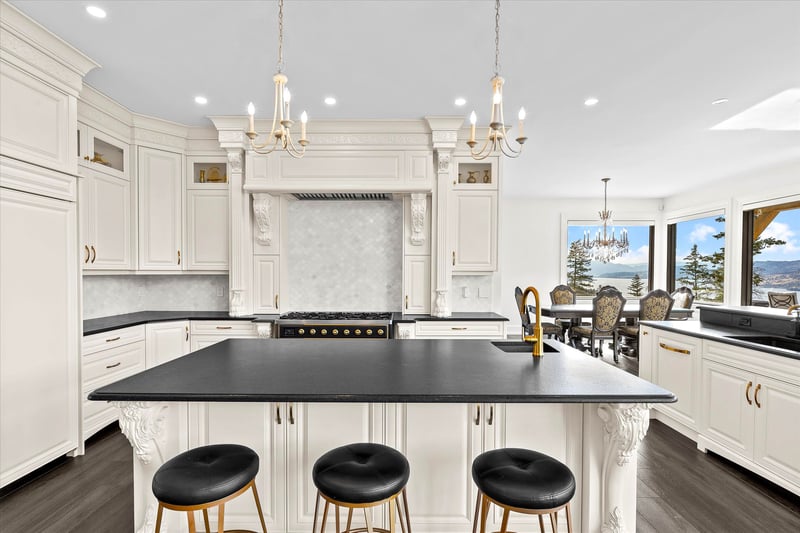 Luxury estate at 3151 Shayler Road, Kelowna, BC — photo 11