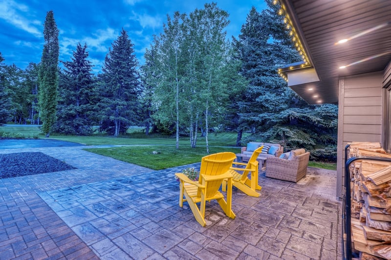 Luxury estate at 183 Pinebrook Way South West, Calgary, AB — photo 3
