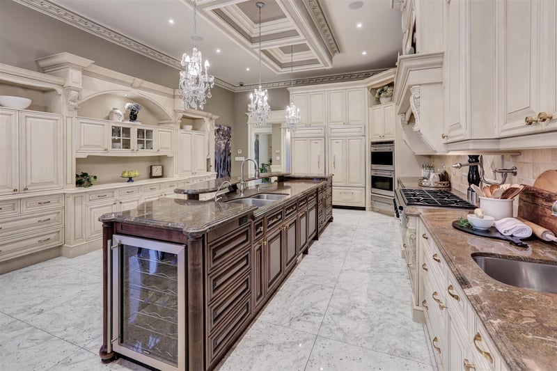Luxury estate at 95 Eden Vale Dr, King City, ON — photo 36