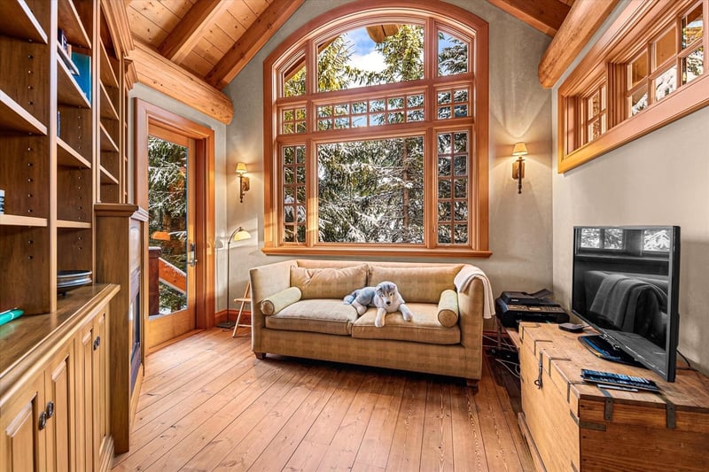 Luxury estate at 3820 Sunridge Drive, Whistler, BC — photo 11