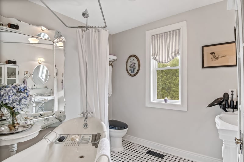 Luxury estate at 40 Hurd Street, Oshawa, ON — photo 31
