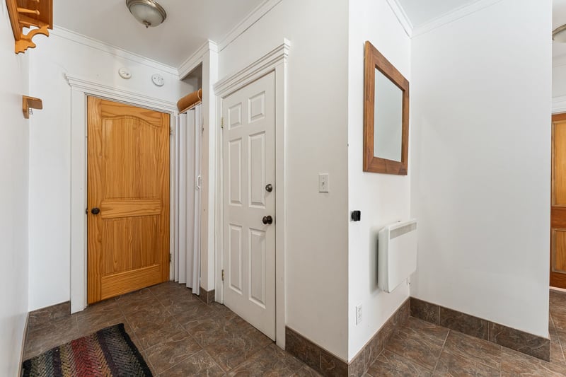 Luxury estate at 30 Rue Principale Sud, Sutton, QC — photo 16