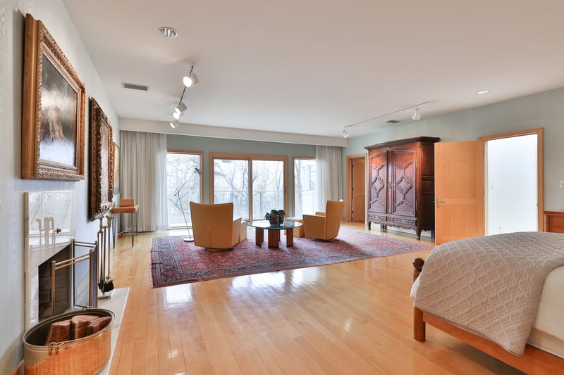 Luxury estate at 937 Whittier Crescent, Mississauga, ON — photo 16