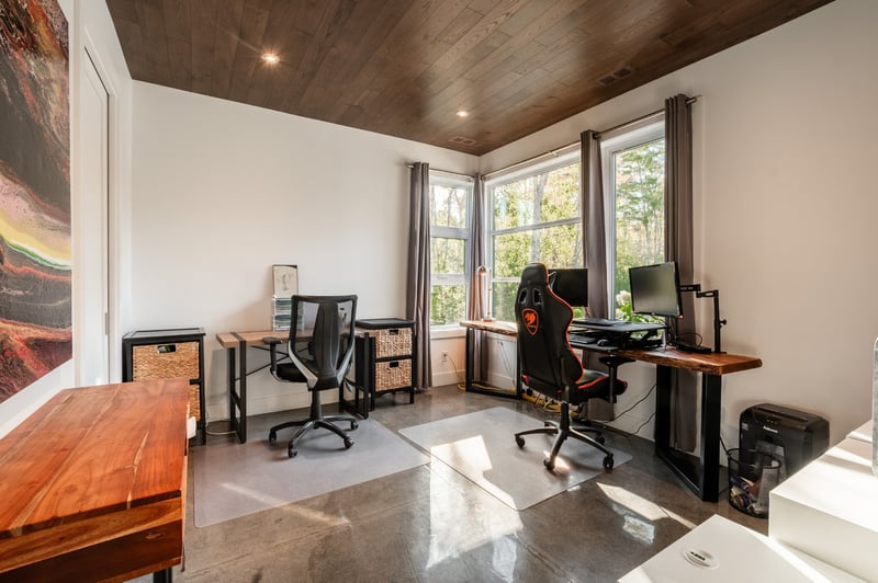 Luxury estate at 7405 Chemin de Saint-Jean, La Prairie, QC — photo 14
