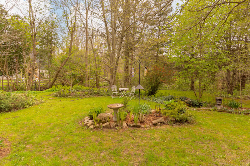 Luxury estate at 1097 Mineral Springs Road, Hamilton, ON — photo 22