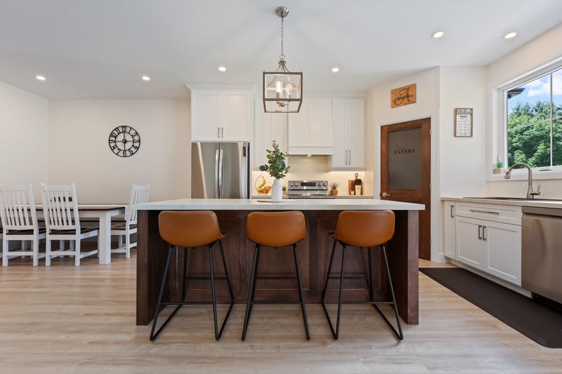 Luxury estate at 1463 Norfolk County Road 21, Delhi, ON — photo 9