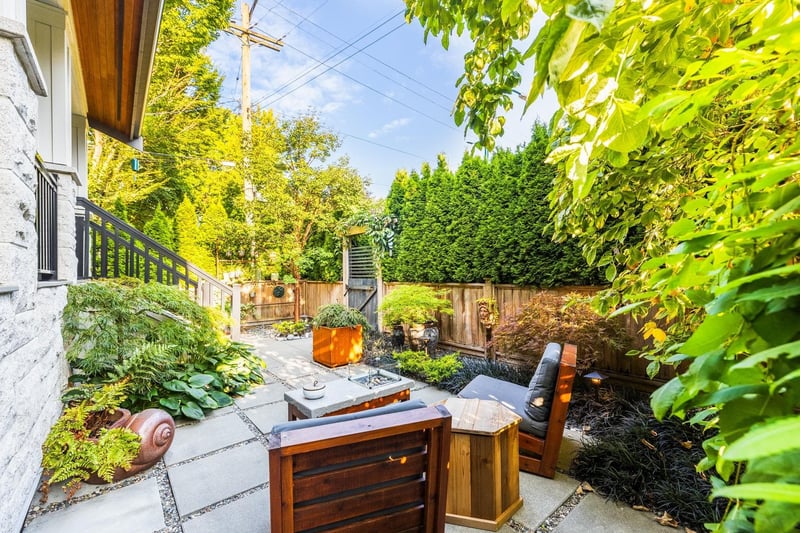 Luxury estate at 1506 East 11th Avenue, Vancouver, BC — photo 3