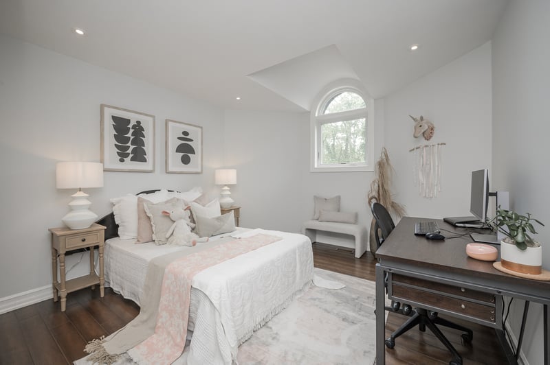 Luxury estate at 4169 Lakeshore Road, Burlington, ON — photo 16
