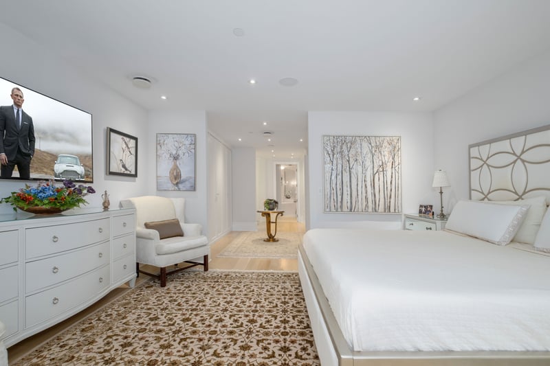Luxury estate at 1258 Richards Street, Vancouver, BC — photo 33