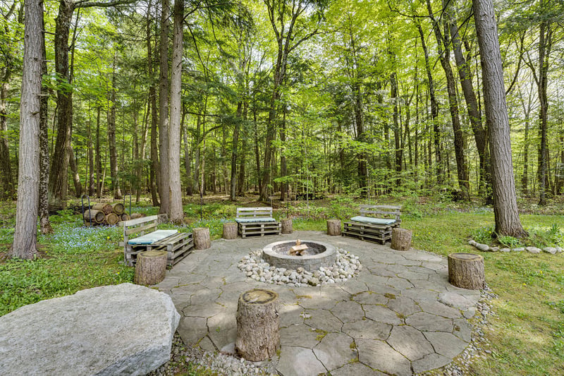 Luxury estate at 1105 Dalkab Crescent, Innisfil — photo 4