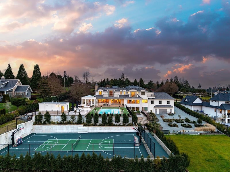 Luxury estate at Address upon request, Surrey, BC — photo 44