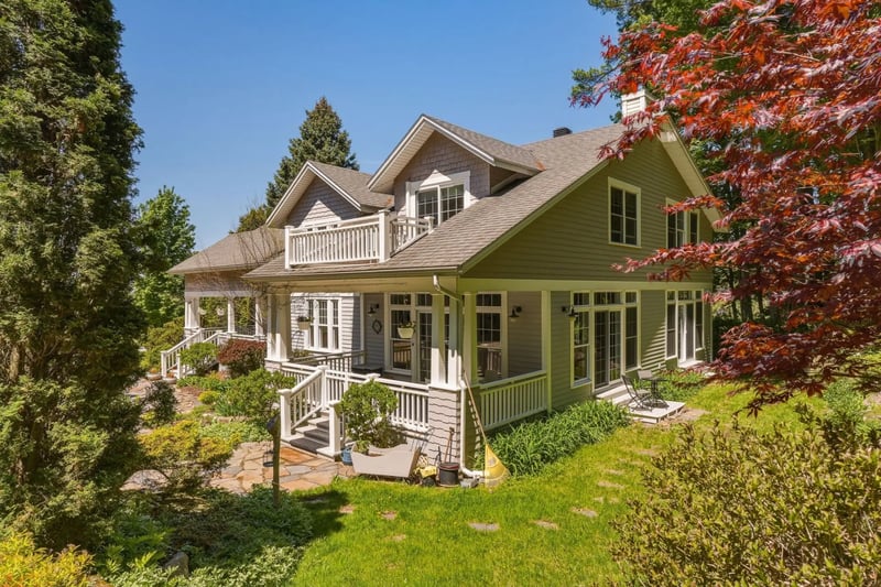 Luxury estate at 865 Rang de la Montagne, Saint-Paul-d'Abbotsford, QC — photo 3