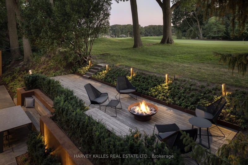 Luxury estate at 30 Edenbrook Hill, Etobicoke, ON — photo 4