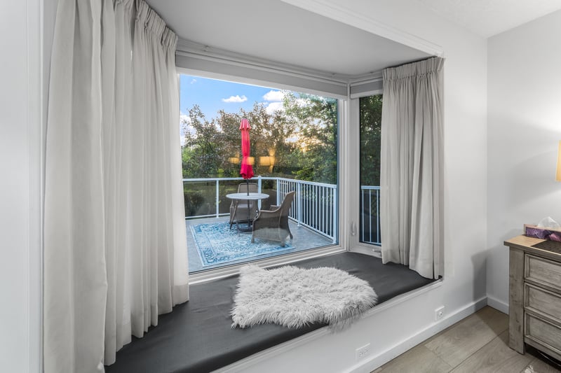 Luxury estate at 5011 Viceroy Drive Northwest, Calgary, AB — photo 16