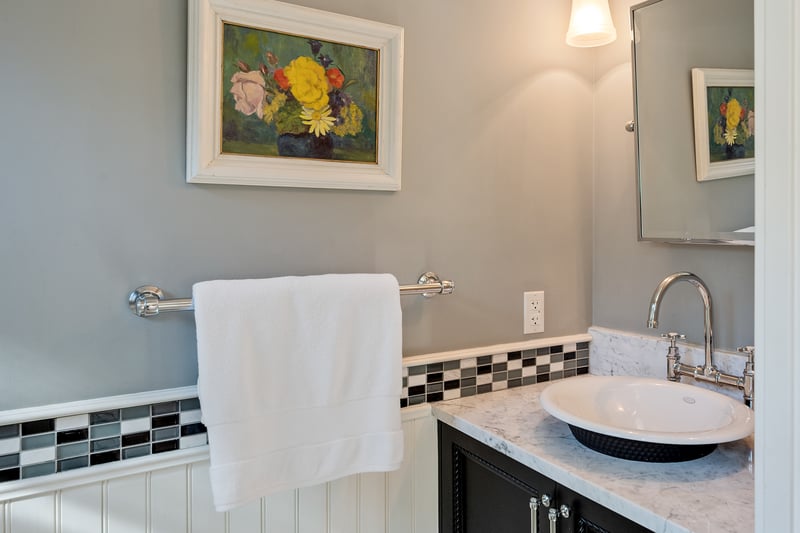 Luxury estate at 1517 Maud Street, Victoria, BC — photo 39