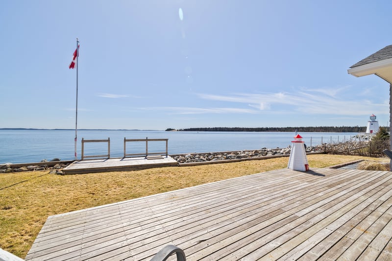Luxury estate at 31 Patrick Street, St. Andrews, NB — photo 15