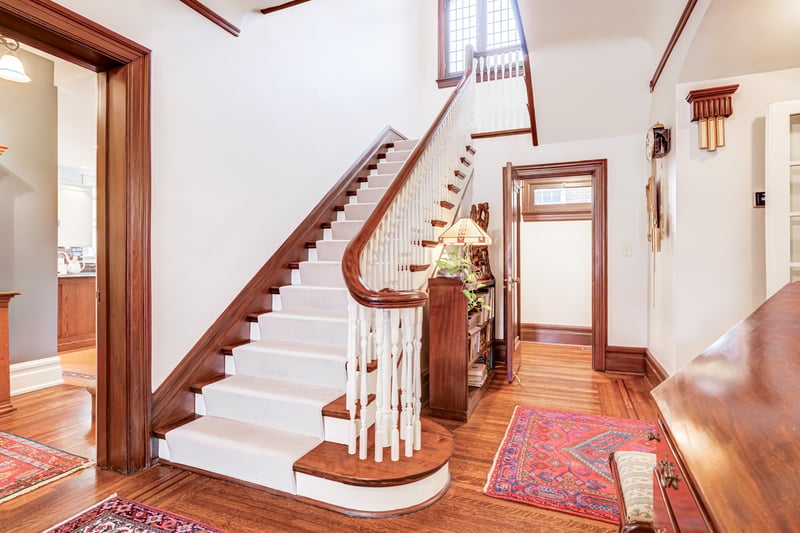 Luxury estate at 5 Undercliffe Avenue, Hamilton, ON — photo 9