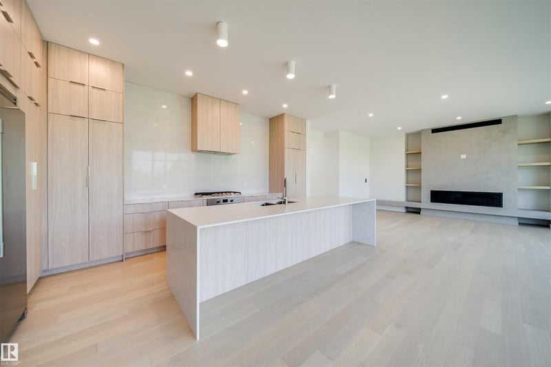 Luxury estate at 6090 Crawford Dr SW, Edmonton, AB — photo 7
