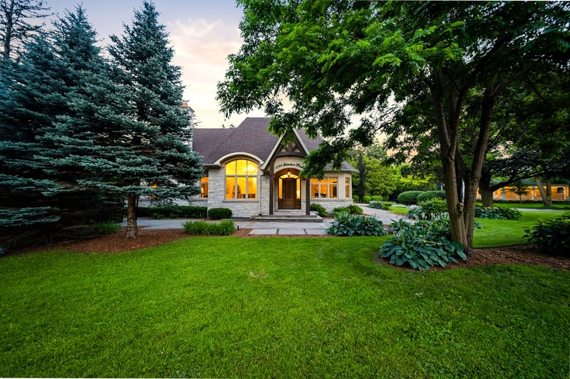 Luxury estate at 1098 Lakeshore Road West, Oakville, ON — photo 30