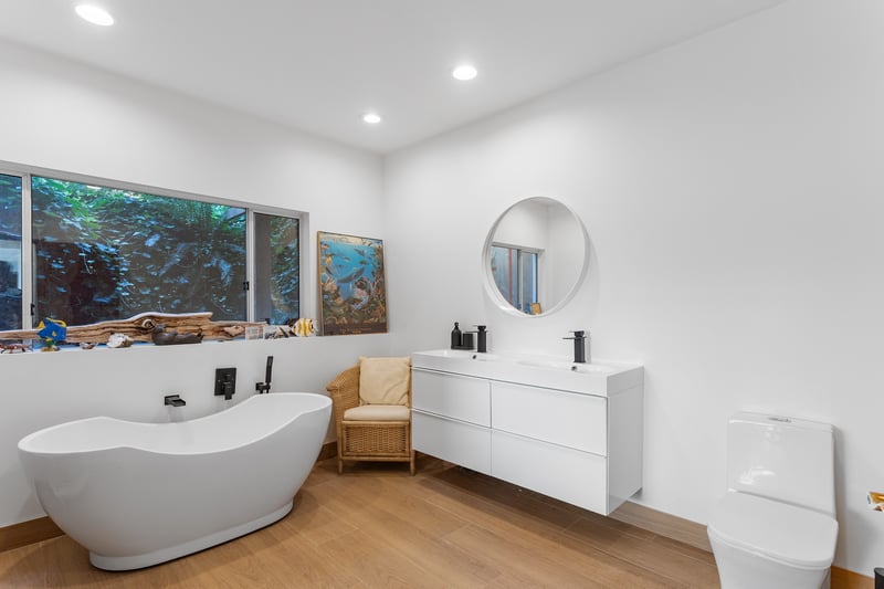Luxury estate at 270 Mountain Drive, Lions Bay, BC — photo 26