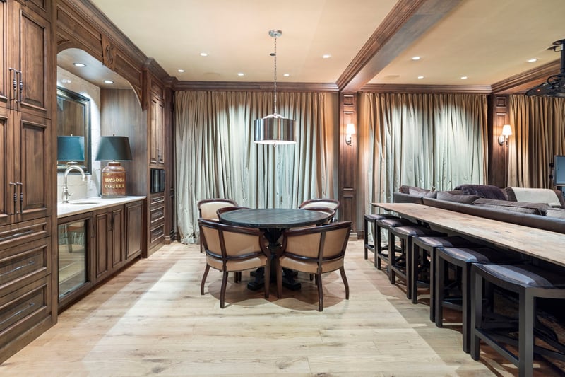 Luxury estate at 209 Pinnacle Ridge Place, Calgary, AB — photo 22