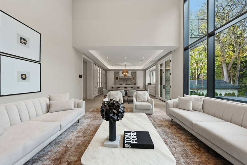 Luxury estate at 117 Yonge Boulevard, Toronto, ON — photo 14