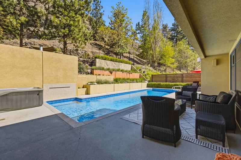 Luxury estate at 837 Mount Royal Drive, Kelowna, BC — photo 18