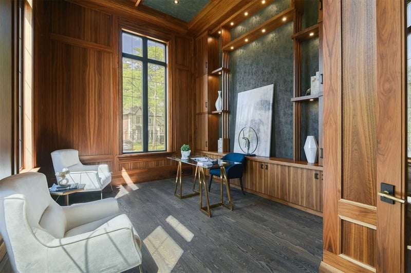 Luxury estate at 15 Bayberry Crescent, Toronto — photo 4