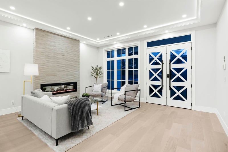 Luxury estate at 2096 Bowler Drive, Surrey, BC — photo 6