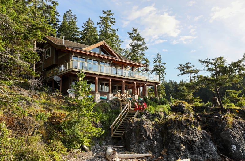 Luxury estate at 2100 Redonda Drive, Quadra Island — photo 20