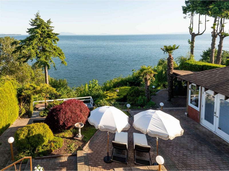 Luxury estate at 13158 13 Avenue, Surrey, BC — photo 27