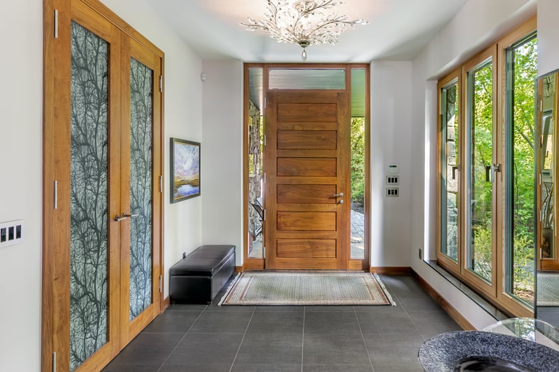 Luxury estate at 5308 Lakeshore Road, Kelowna, BC — photo 18