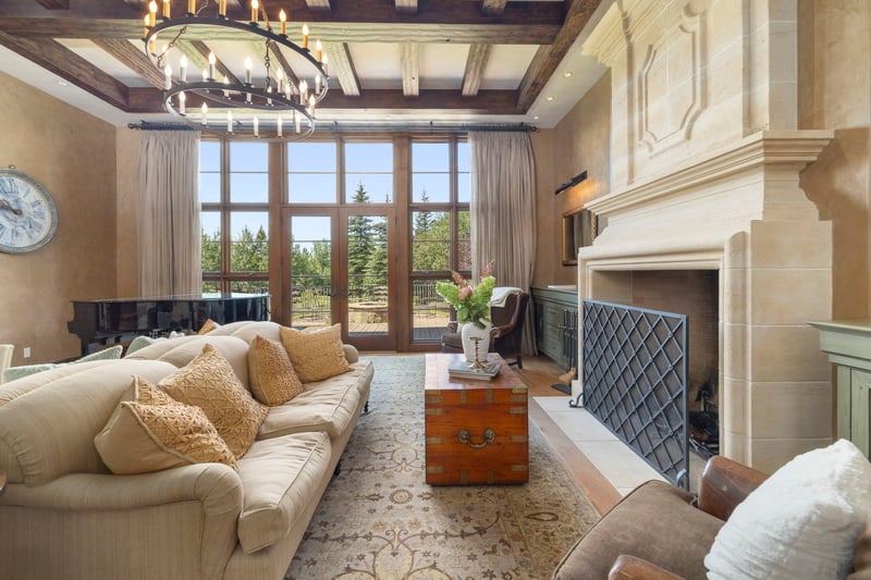 Luxury estate at 209 Pinnacle Ridge Place, Calgary, AB — photo 11