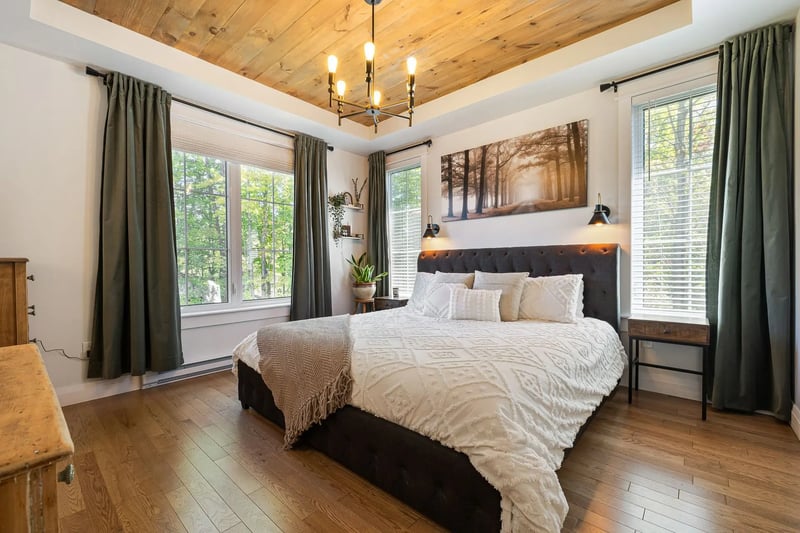 Luxury estate at 303 Rue Bergeron Est, Granby, QC — photo 5