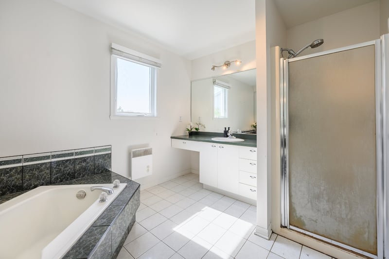 Luxury estate at 2536 Chemin du Calvaire, Varennes, QC — photo 16